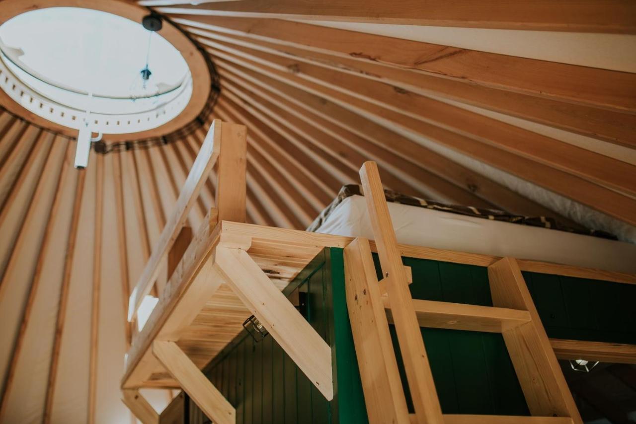 Aloha Glamp - Okragle Domki Przy Rzece - Balia I Sauna - Energylandia Zagornik Exterior foto