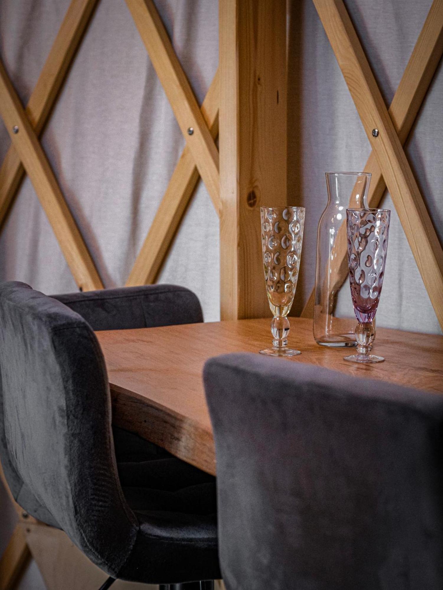 Aloha Glamp - Okragle Domki Przy Rzece - Balia I Sauna - Energylandia Zagornik Quarto foto