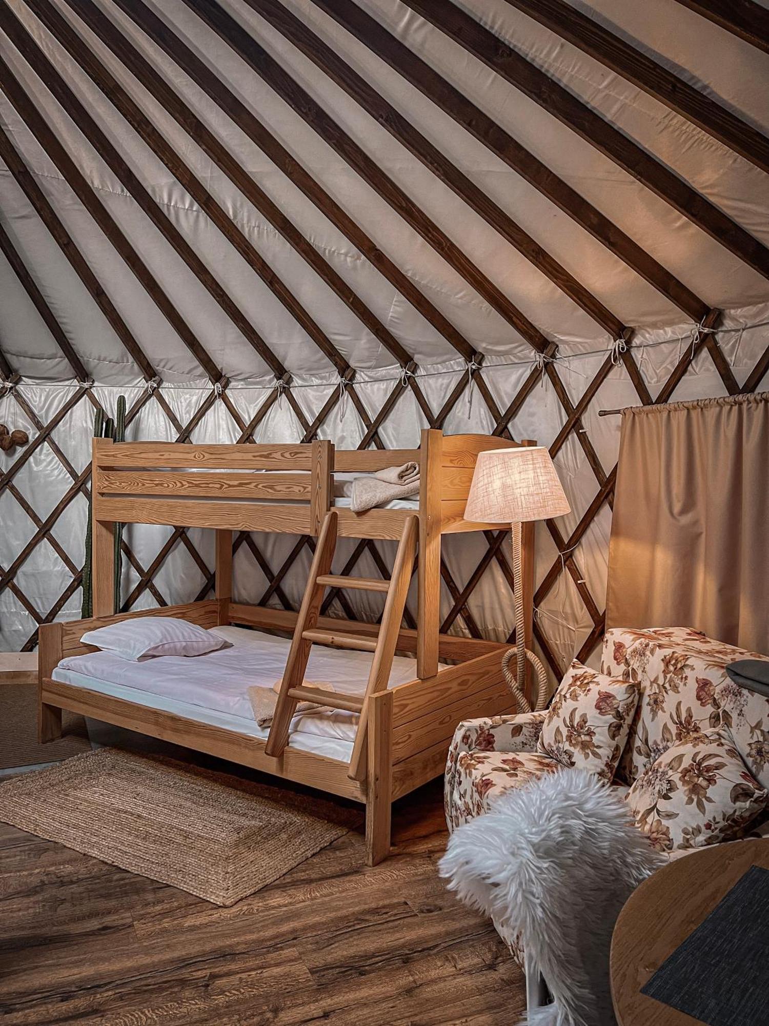 Aloha Glamp - Okragle Domki Przy Rzece - Balia I Sauna - Energylandia Zagornik Quarto foto